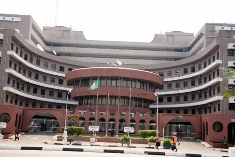 FG Rewards Outstanding Civil Servants with SUVs, Flat at 2025 Awards